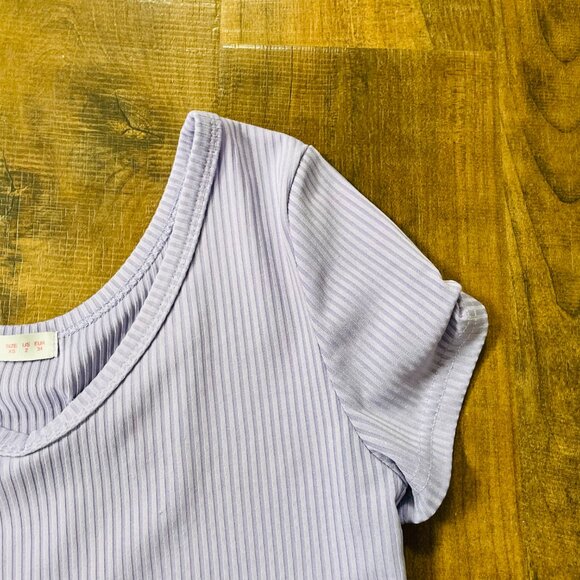Romwe Lilac Ribbed Crop Top | Women’s XS | Lavender Short Sleeve Fitted Tee - Picture 3 of 6